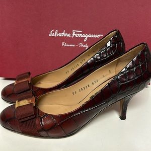 Salvatore Ferragamo Carla 70 Pumps